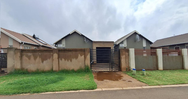 2 Bedroom House