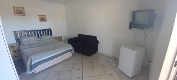 1 Bedroom Flat