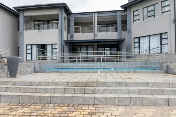 8 Bedroom House