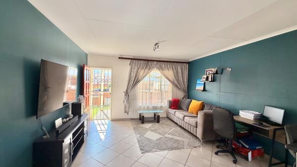 2 Bedroom Simplex