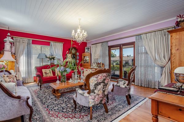 6 Bedroom House