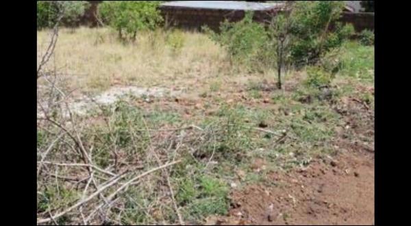 412 m² Land