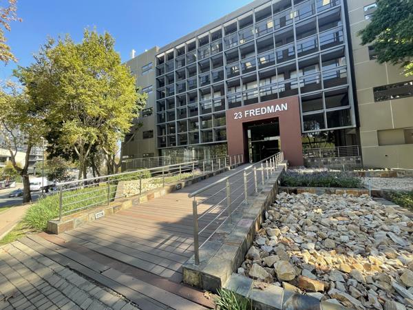 1 502 m² Commercial space