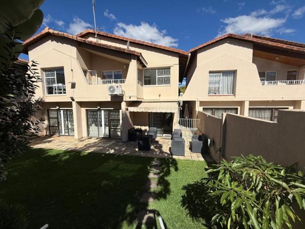 4 Bedroom Townhouse