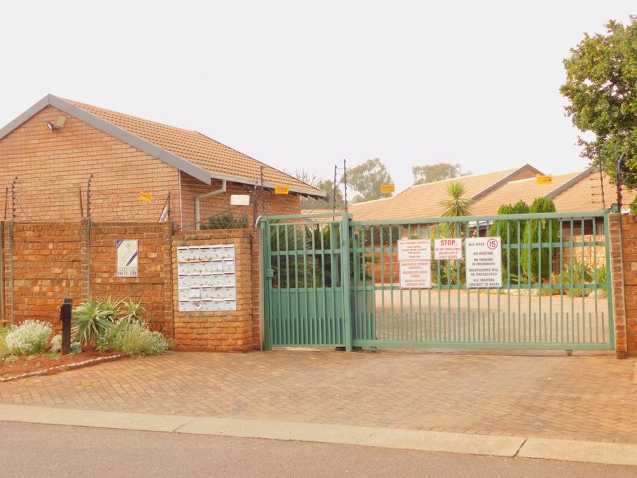 3 Bedroom Simplex