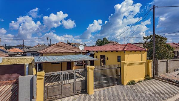 2 Bedroom House