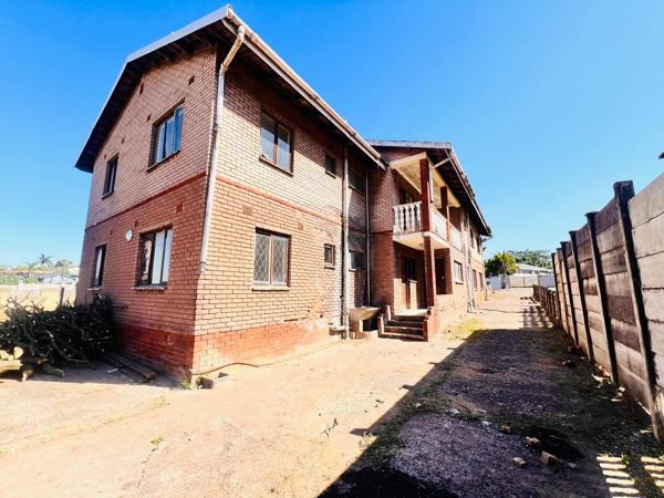9 Bedroom House