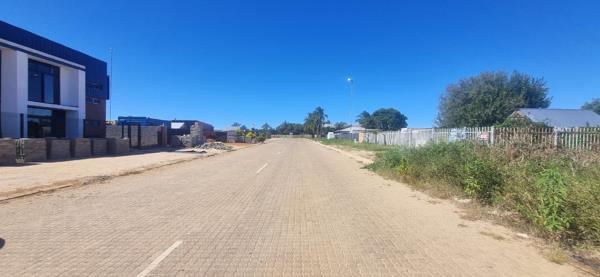 796 m² Land