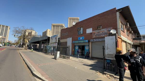 2 350 m² Commercial space