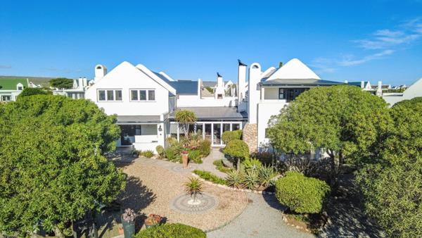6 Bedroom House
