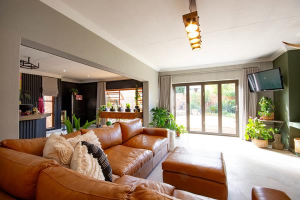 5 Bedroom House