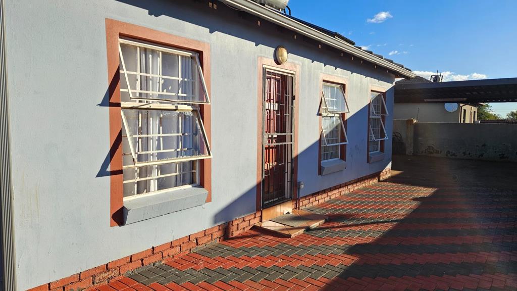 3 Bedroom House