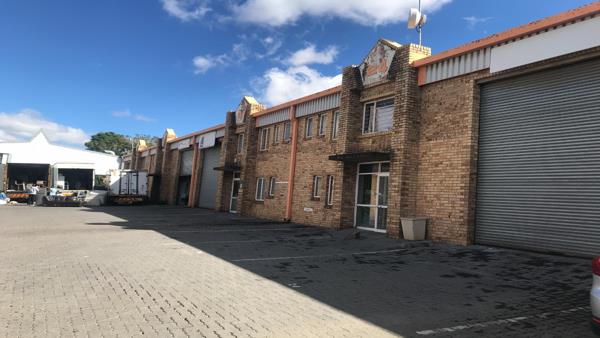 180 m² Commercial space