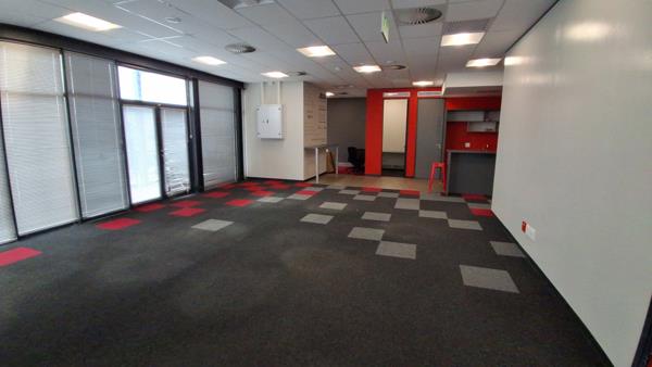 156 m² Commercial space