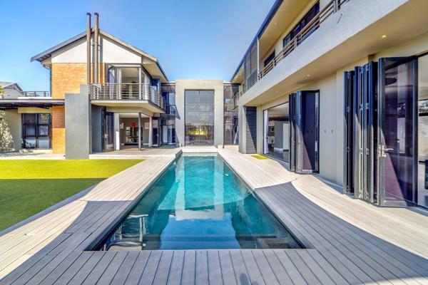 6 Bedroom House