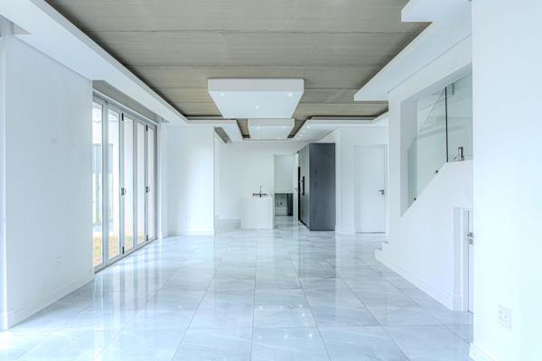 4 Bedroom Townhouse