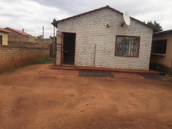 2 Bedroom House