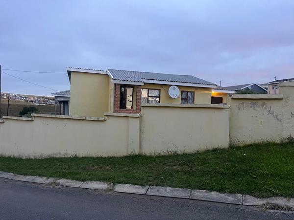 2 Bedroom House