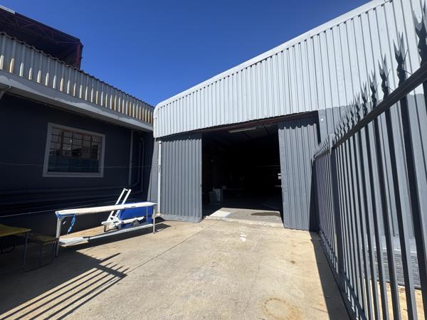 715 m² Industrial space