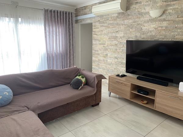 3 Bedroom House in Glenvista