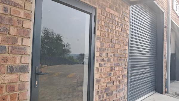 114 m² Commercial space