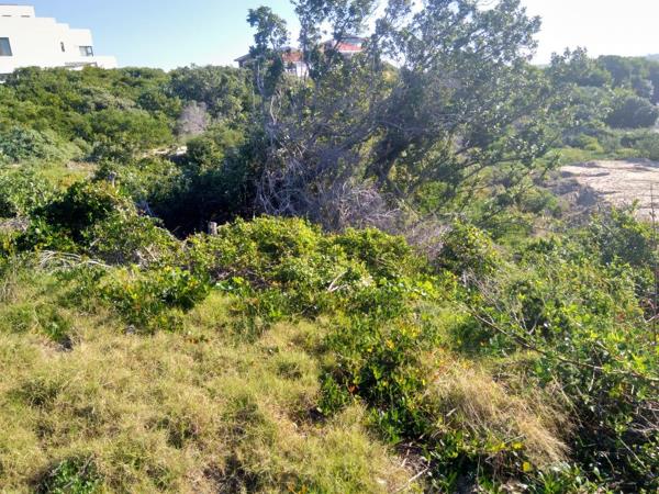 611 m² Land