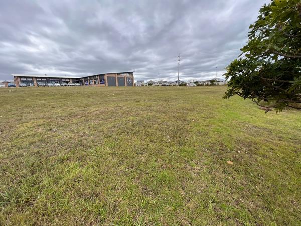 2 980 m² Land