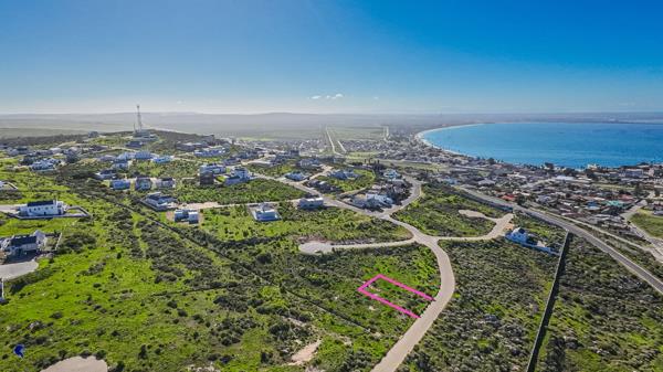 612 m² Land