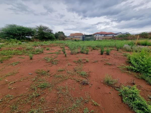 500 m² Land
