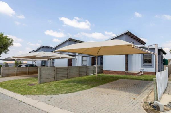 2 Bedroom House