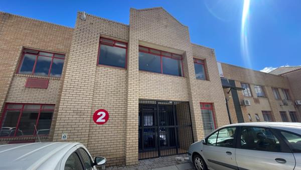 528 m² Office Space