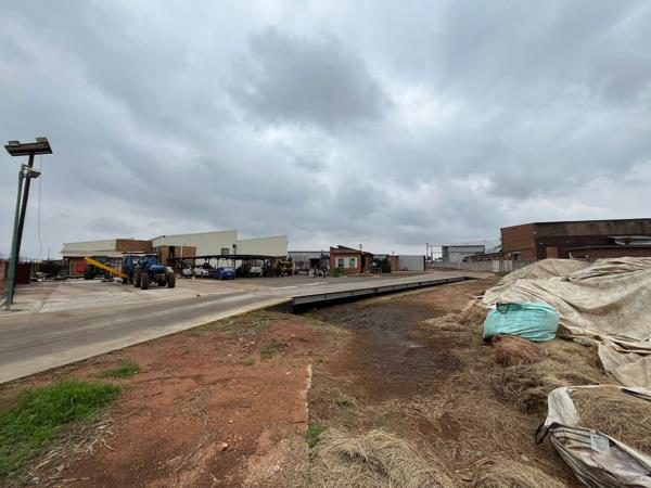 5 000 m² Industrial space
