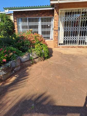2 Bedroom Garden Cottage