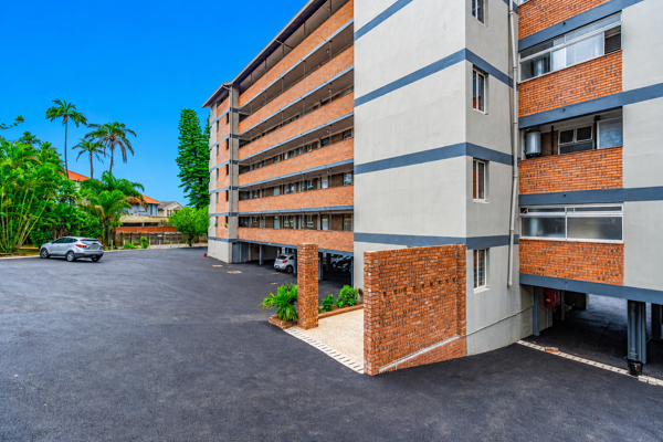 3 Bedroom Apartment