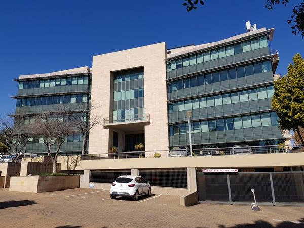 788 m² Office Space