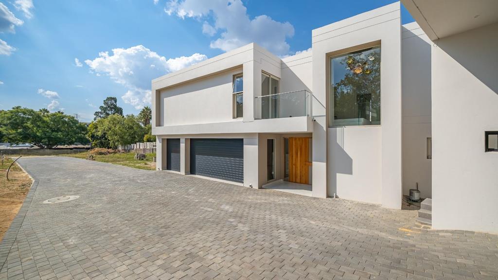 4 Bedroom House