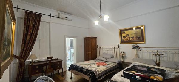 1 Bedroom House