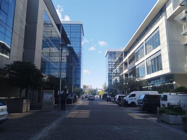 3 554 m² Office Space