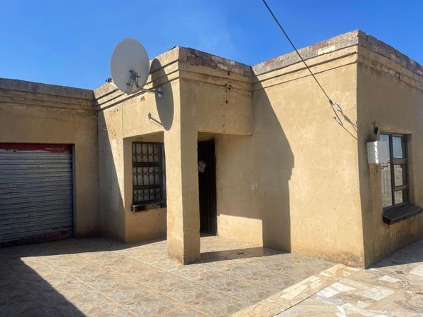 2 Bedroom House