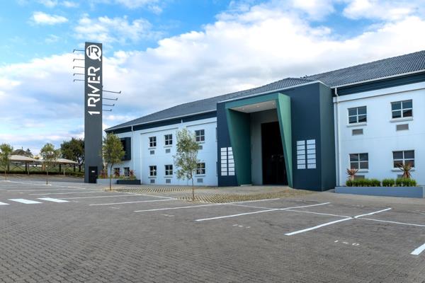 586 m² Commercial space