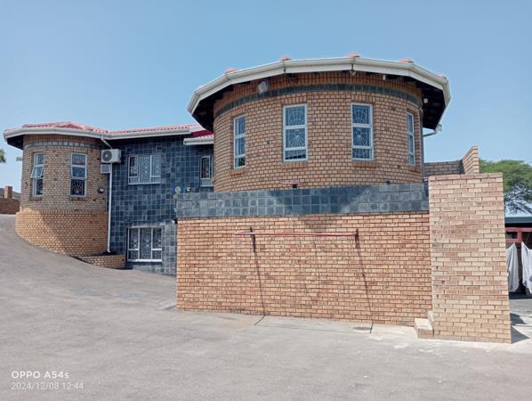1 Bedroom House
