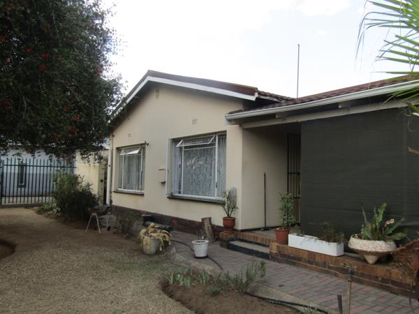 2 Bedroom House