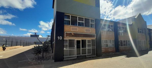 489 m² Commercial space