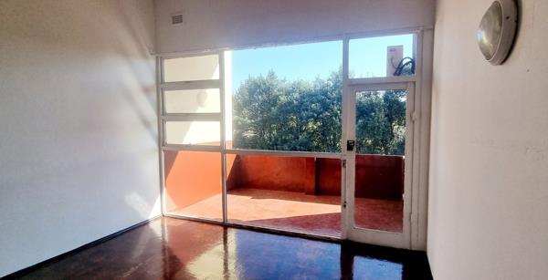 19 Bedroom House