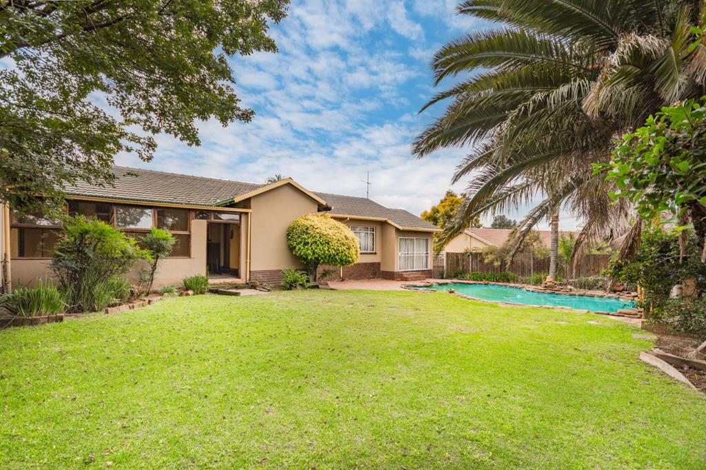 4 Bedroom House
