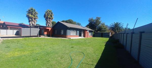 7 Bedroom House