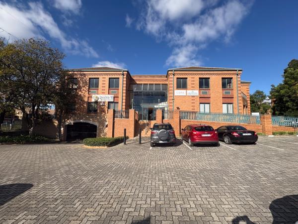 209 m² Commercial space