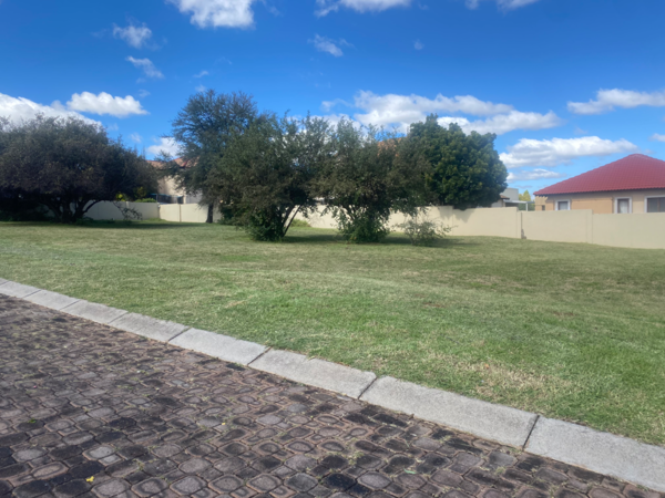 207 m² Land