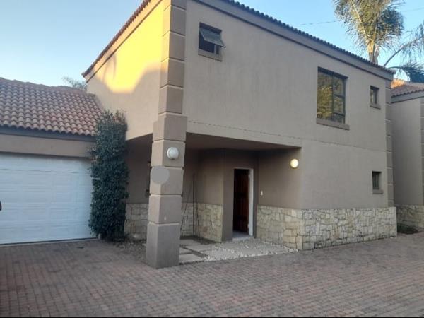 3 Bedroom Townhouse