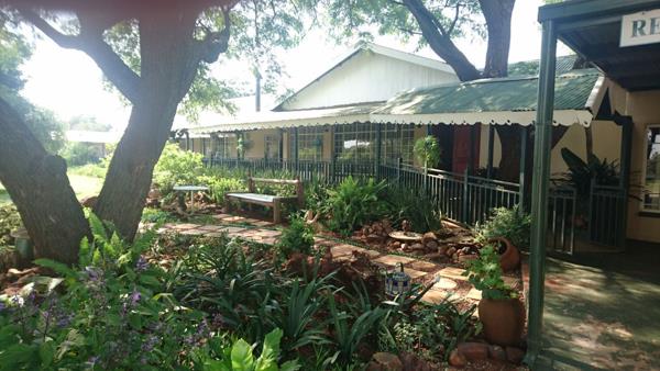 10 Bedroom House